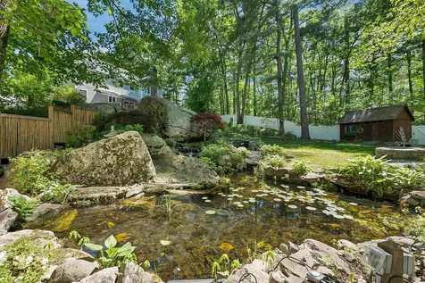 76 Marblehead Road Windham NH 03087