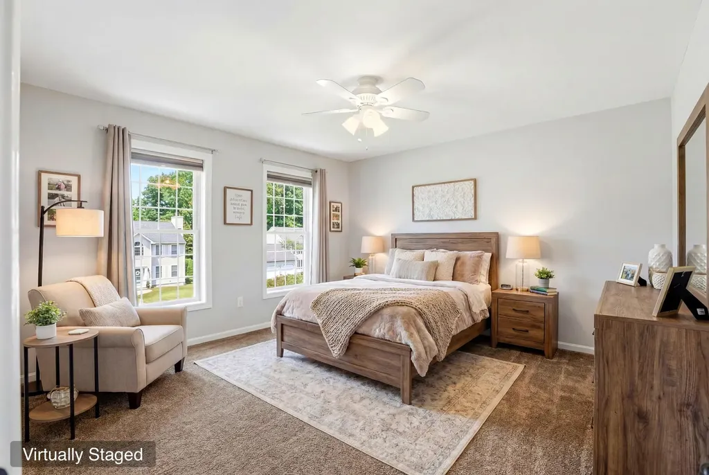 57 Lindsay Road Hooksett NH 03106