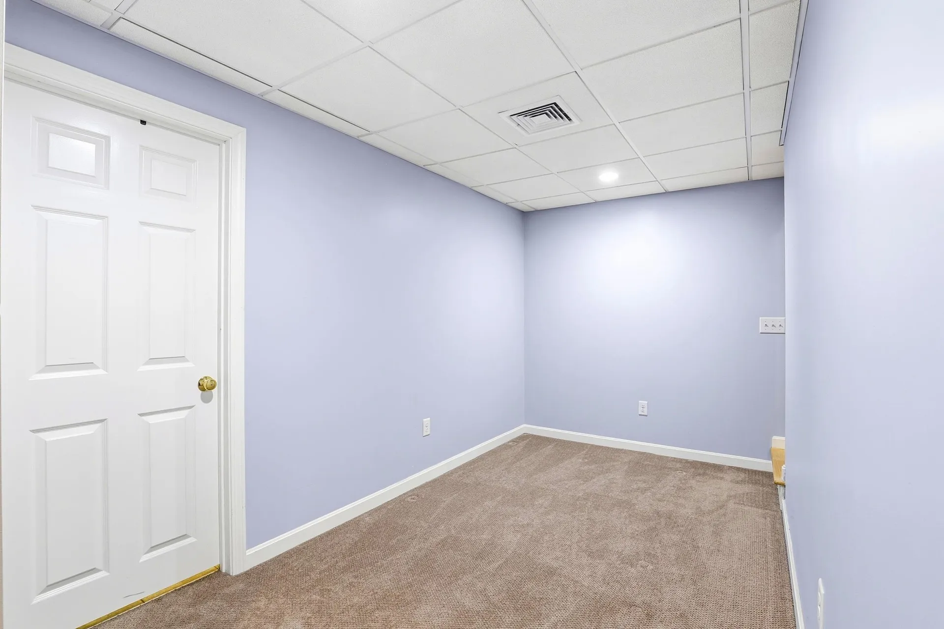 57 Lindsay Road Hooksett NH 03106