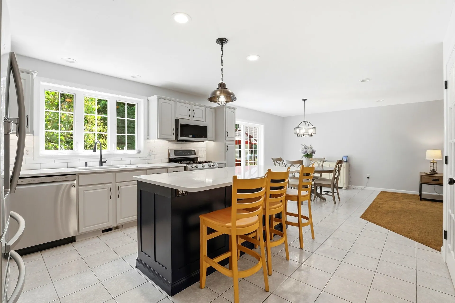57 Lindsay Road Hooksett NH 03106