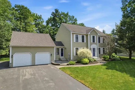 57 Lindsay Road Hooksett NH 03106