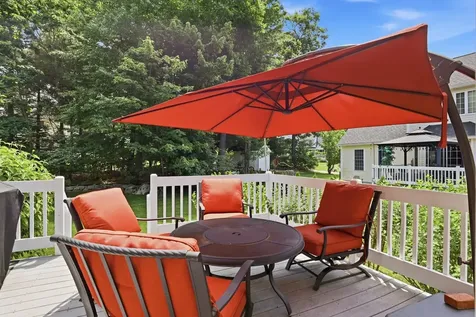 57 Lindsay Road Hooksett NH 03106