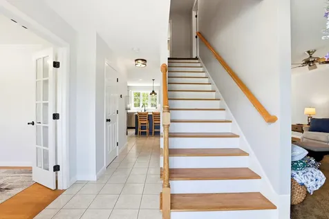57 Lindsay Road Hooksett NH 03106