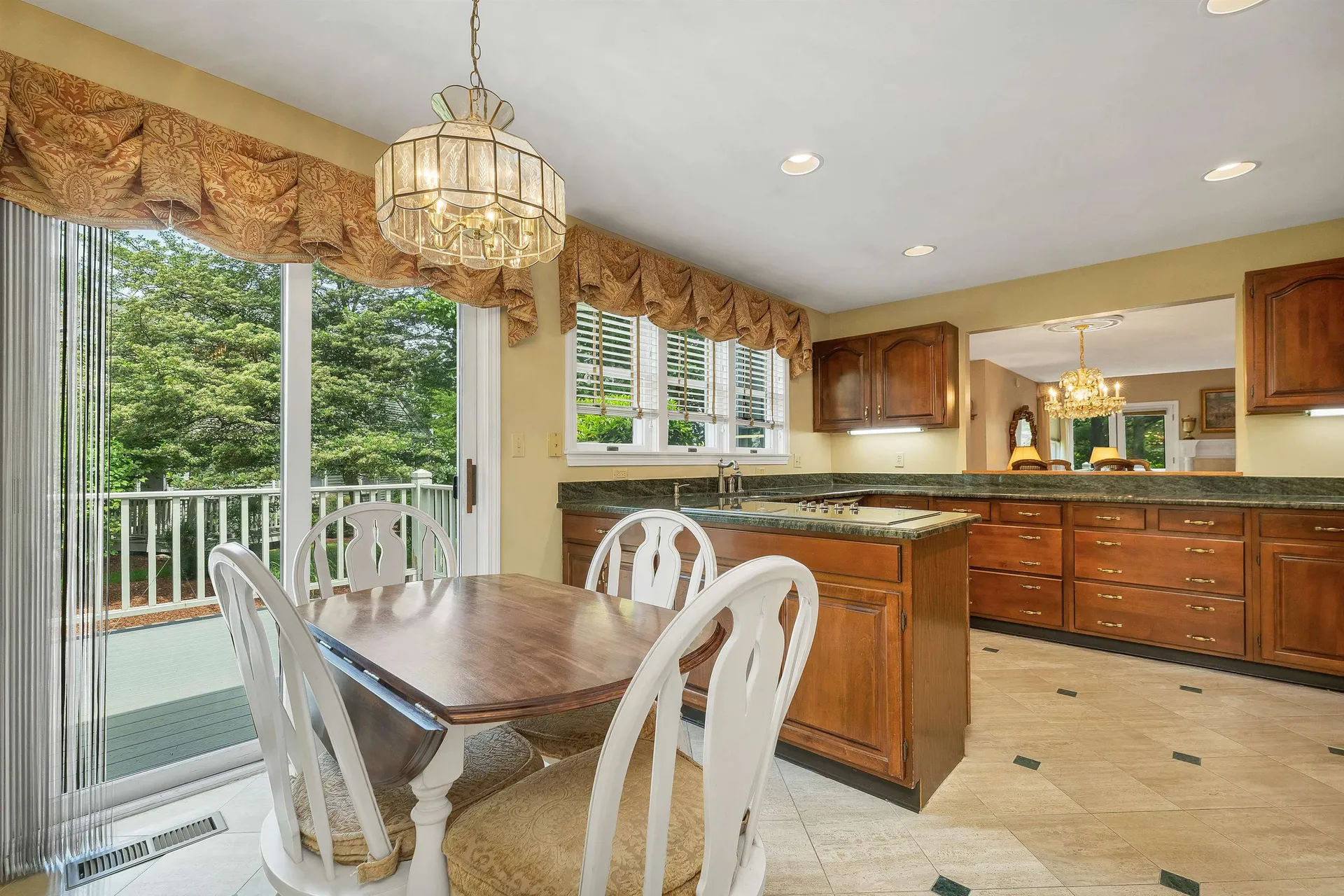 53 Hawthorne Village Road Nashua NH 03062