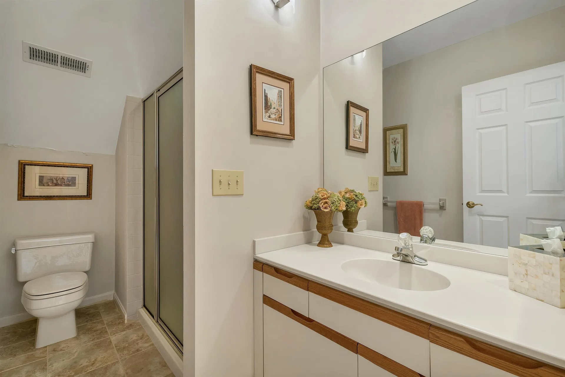 53 Hawthorne Village Road Nashua NH 03062