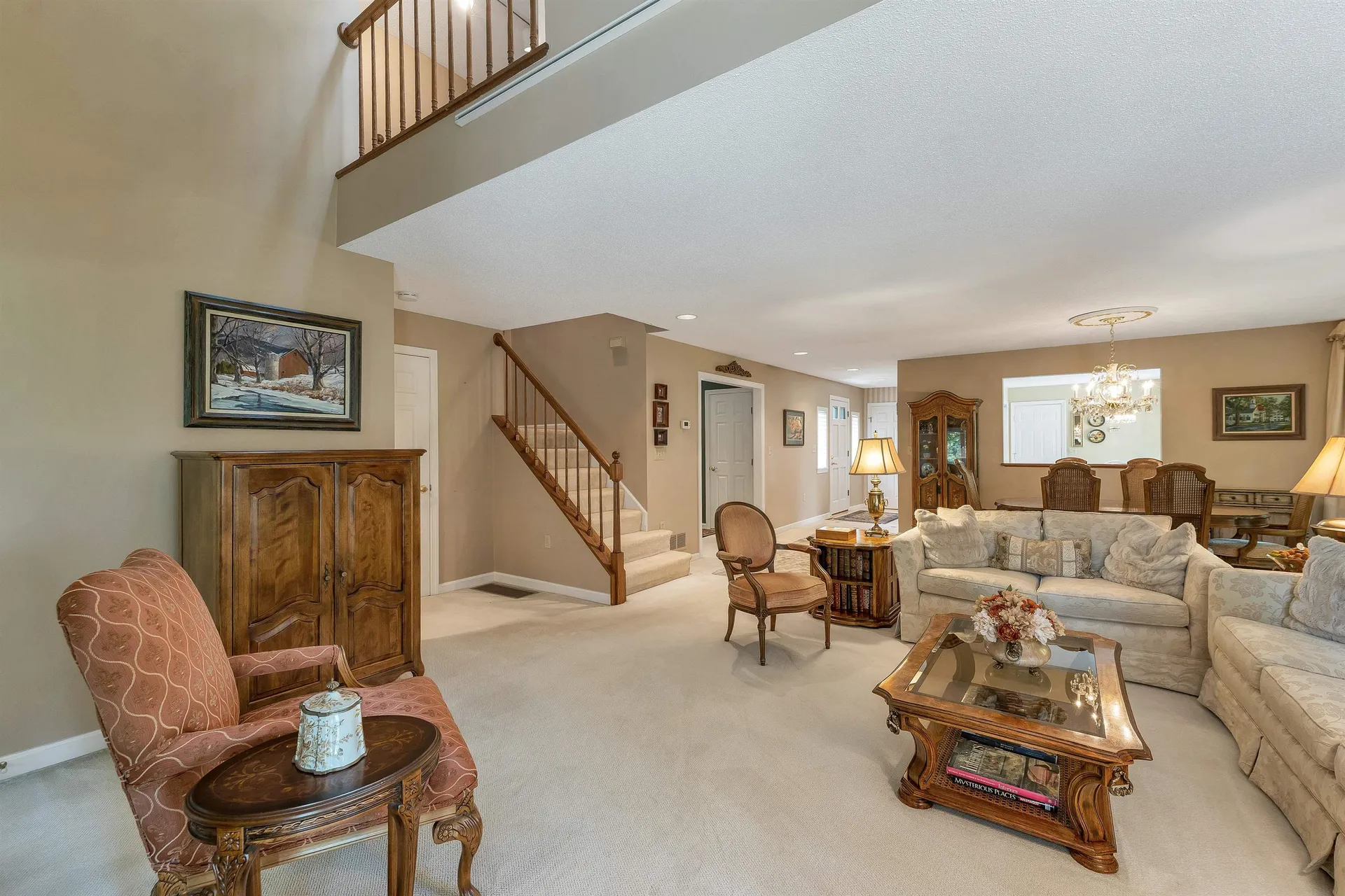 53 Hawthorne Village Road Nashua NH 03062