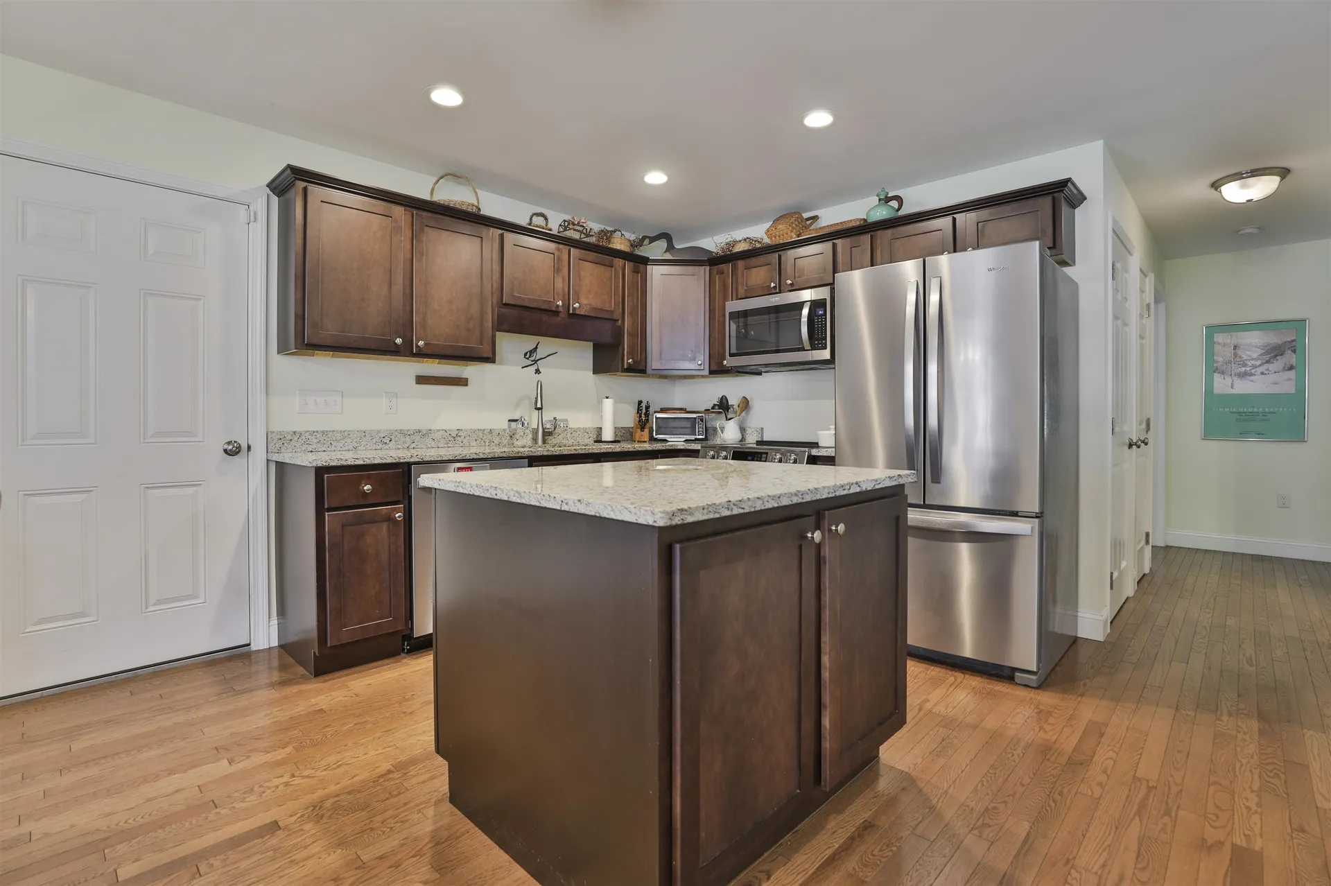 8 Cedar Way Goffstown NH 03045