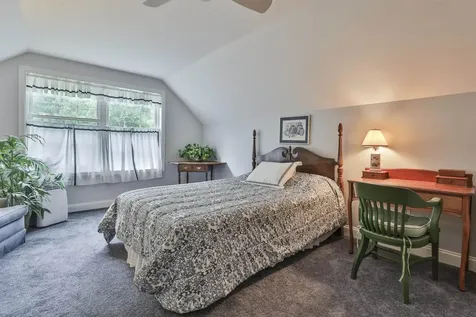 8 Cedar Way Goffstown NH 03045