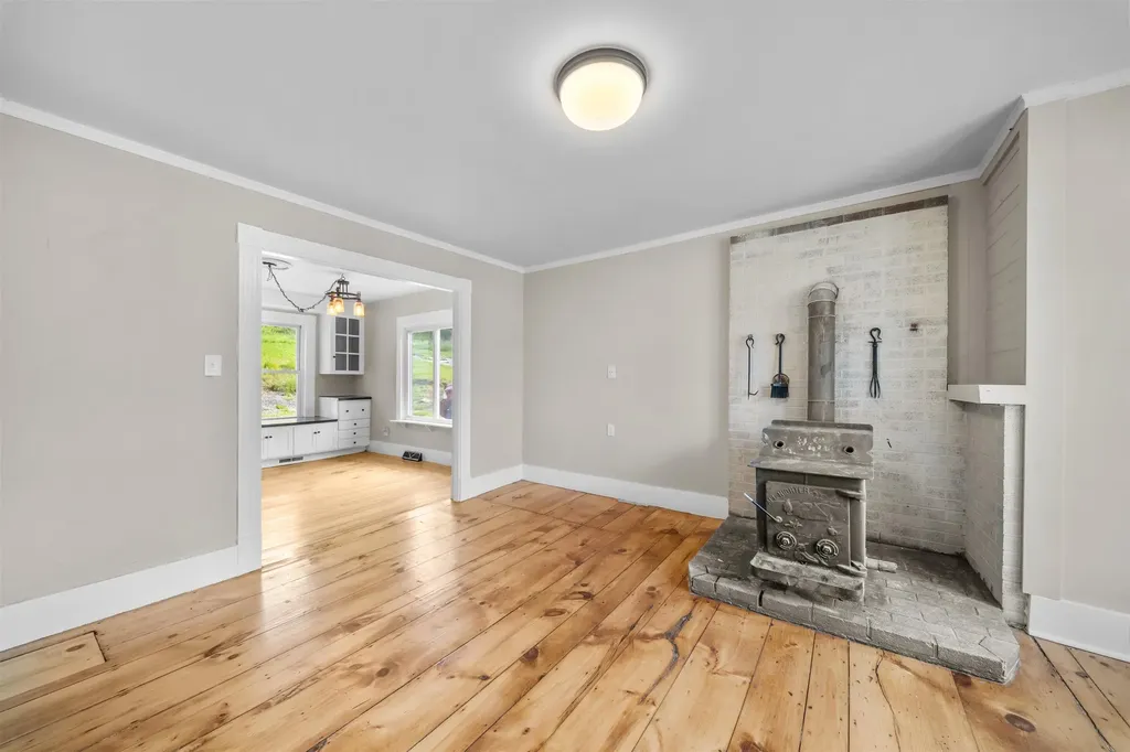 46 Depot Street Belmont NH 03220