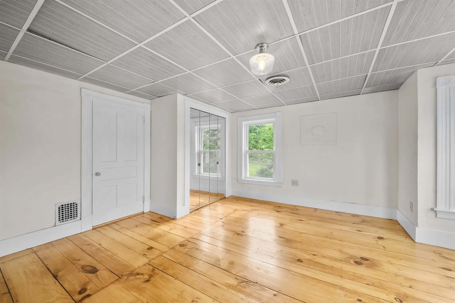 46 Depot Street Belmont NH 03220