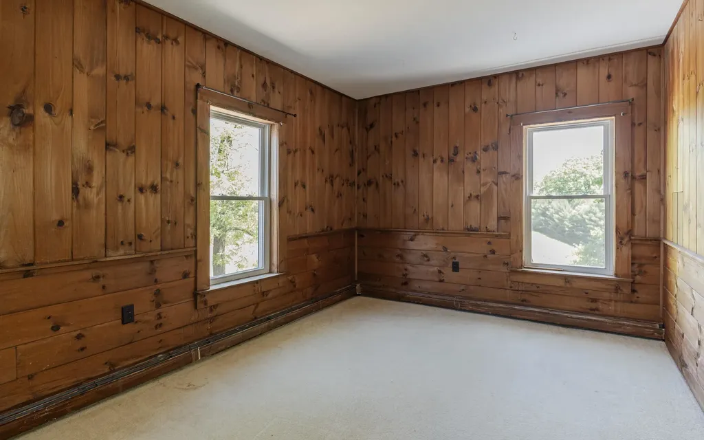 218 Depot Road Newfane VT 05362