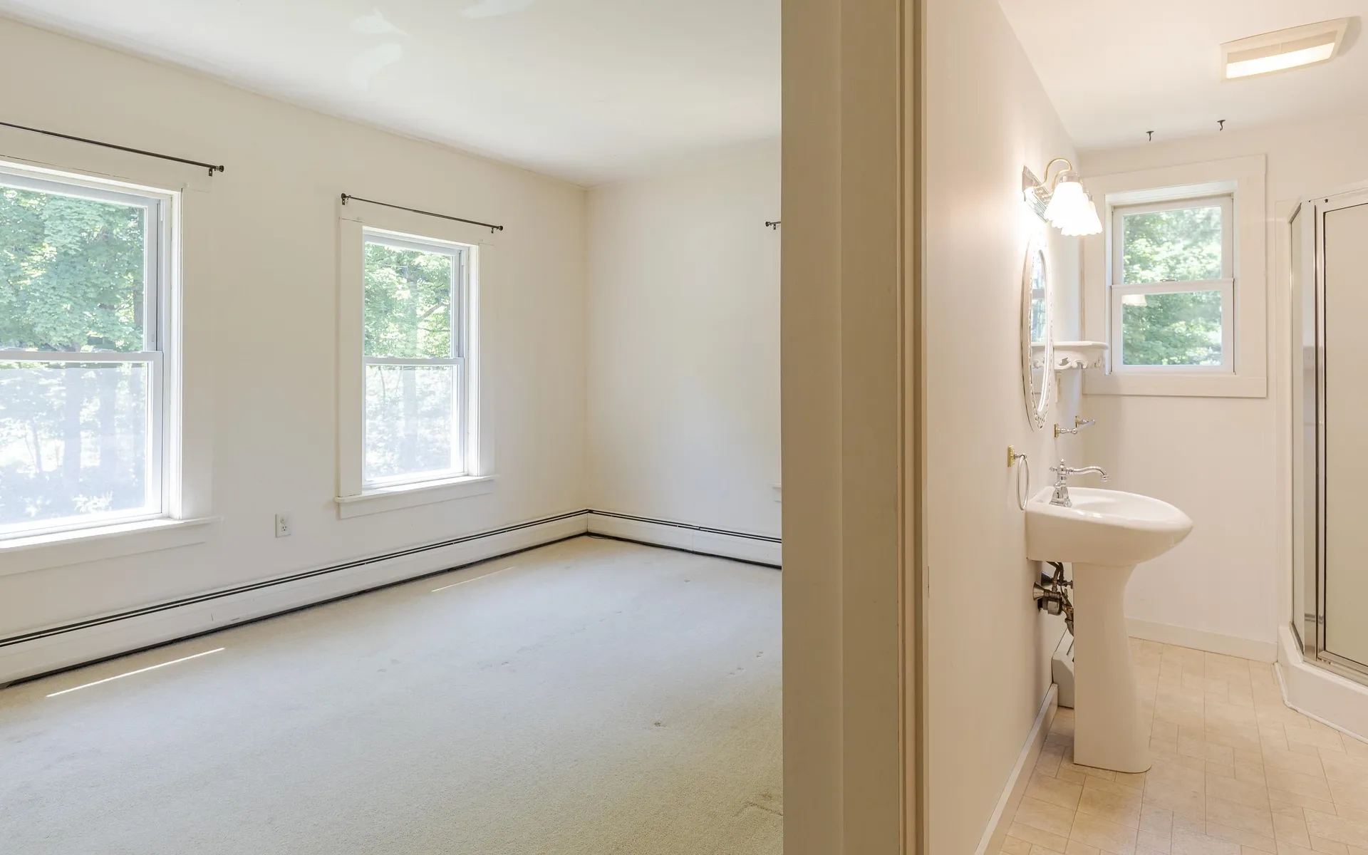 218 Depot Road Newfane VT 05362