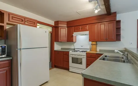 218 Depot Road Newfane VT 05362