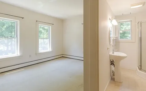 218 Depot Road Newfane VT 05362