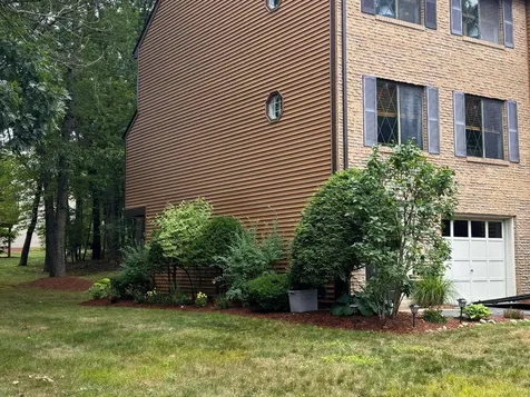 2 Winrow Drive Merrimack NH 03054