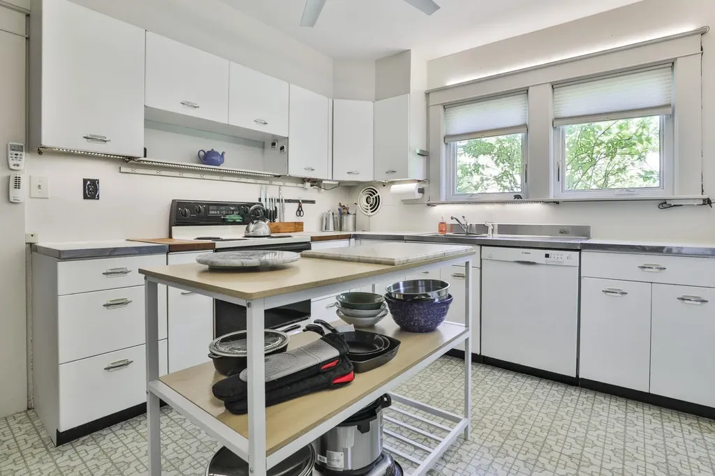 40 Stark Street Nashua NH 03064