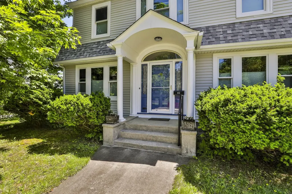 40 Stark Street Nashua NH 03064