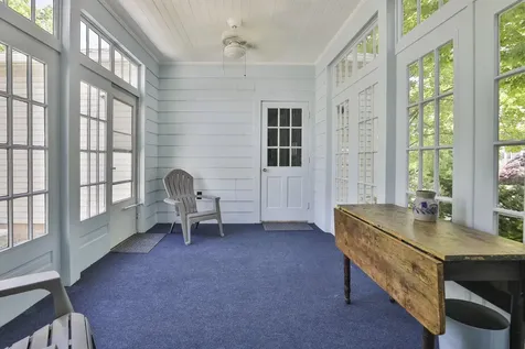 40 Stark Street Nashua NH 03064