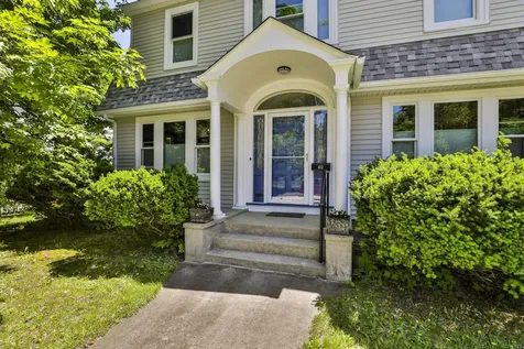 40 Stark Street Nashua NH 03064