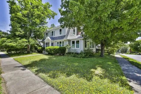 40 Stark Street Nashua NH 03064