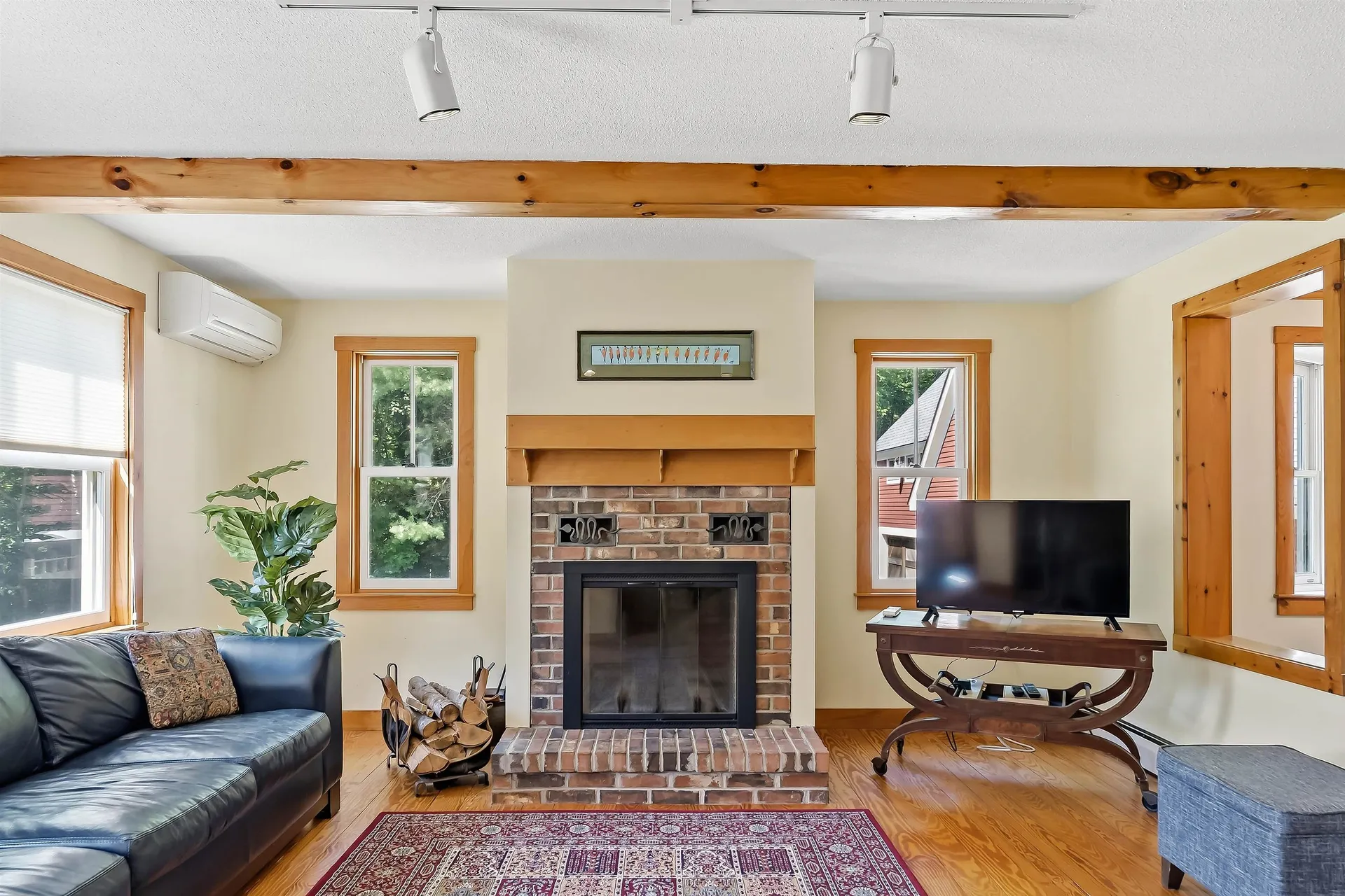 1087 County Road Walpole NH 03608