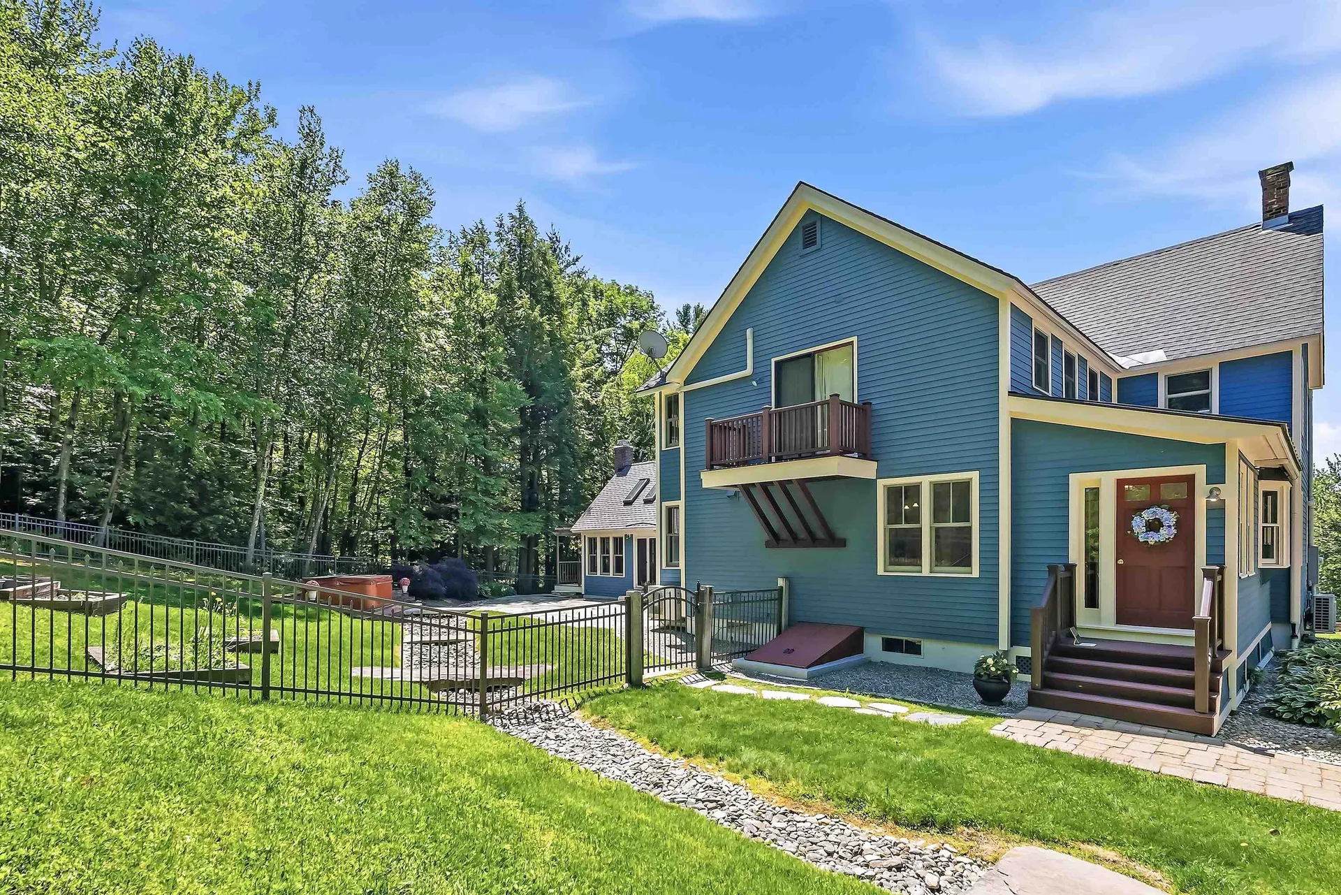 1087 County Road Walpole NH 03608