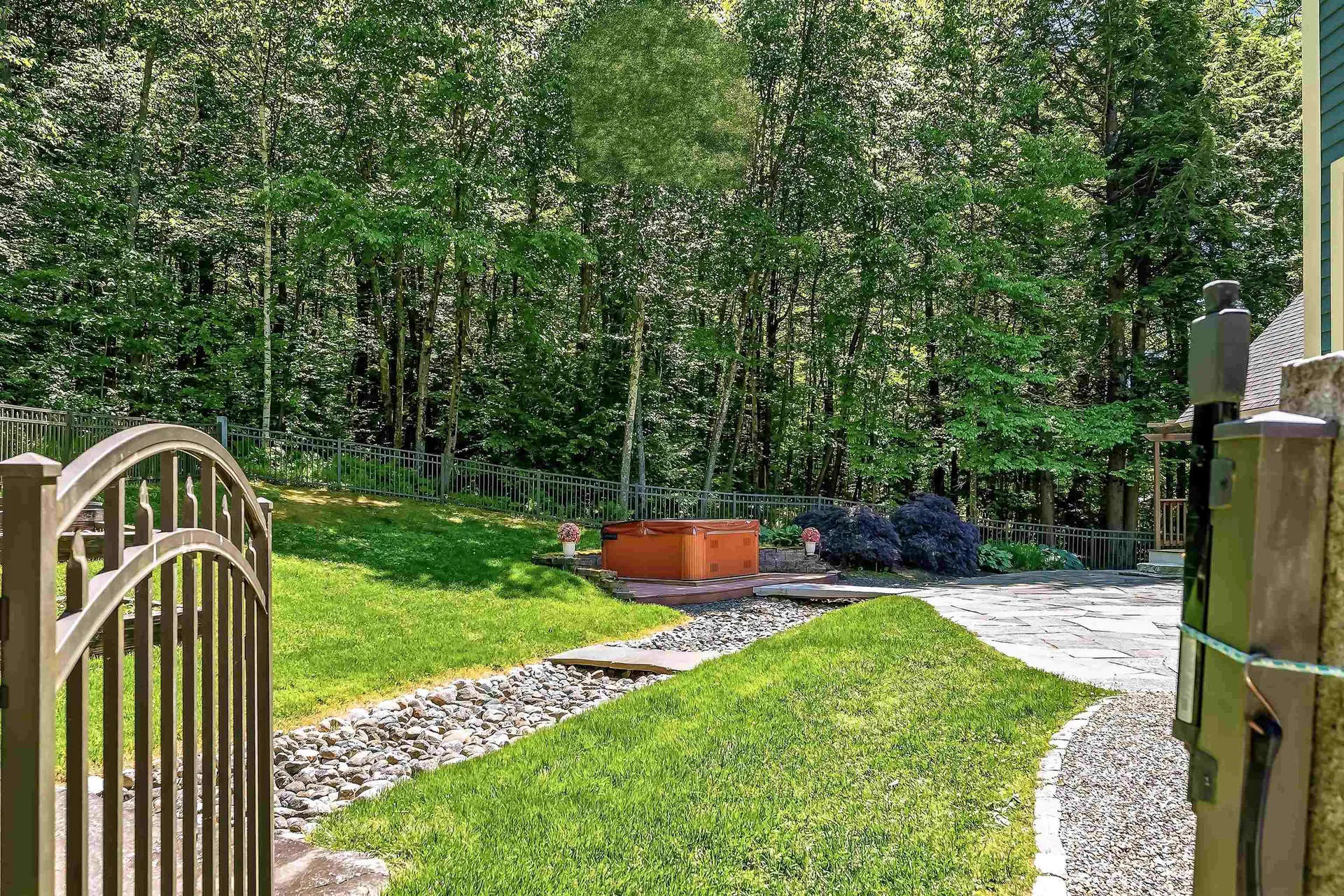 1087 County Road Walpole NH 03608