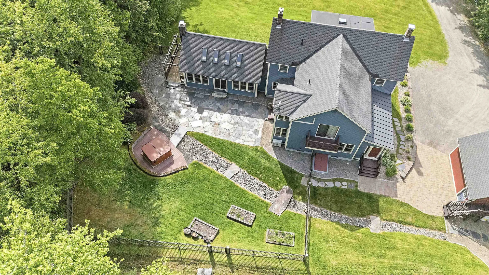1087 County Road Walpole NH 03608