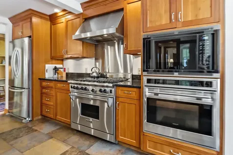 1087 County Road Walpole NH 03608