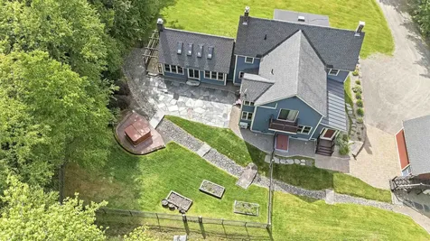 1087 County Road Walpole NH 03608