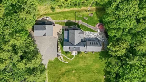 1087 County Road Walpole NH 03608