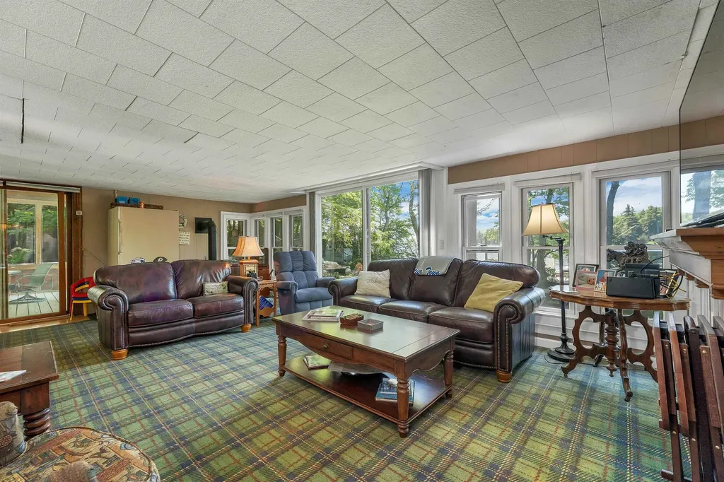 82 Woodlands Road Alton NH 03810