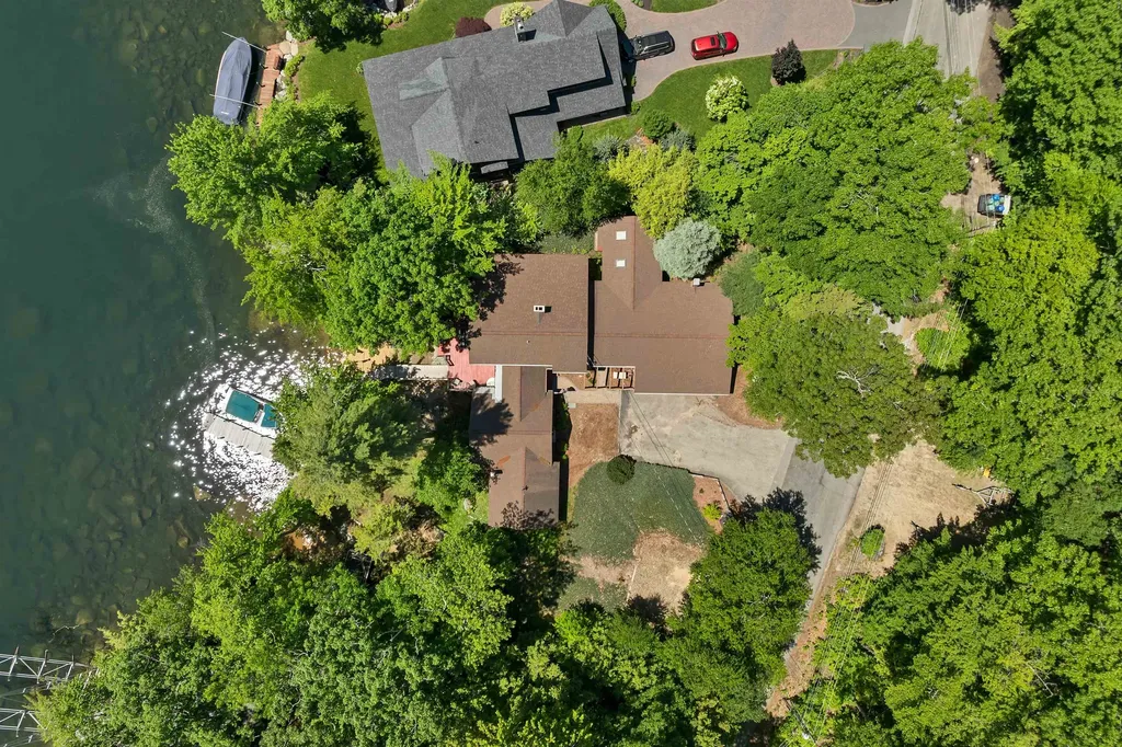 82 Woodlands Road Alton NH 03810