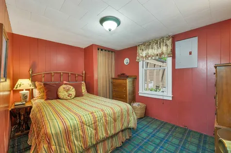 82 Woodlands Road Alton NH 03810