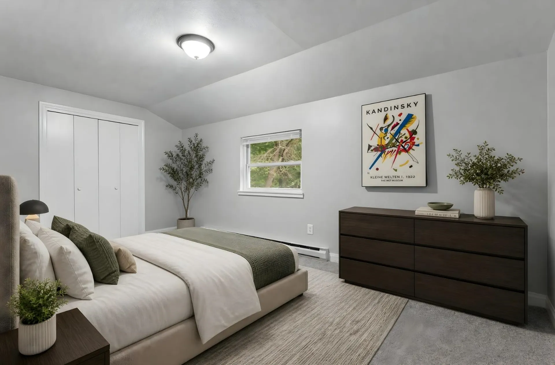 29 Cunningham Drive Derry NH 03038