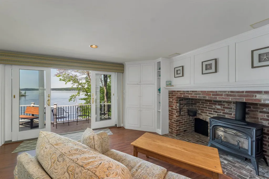 204 Shore Drive Laconia NH 03247
