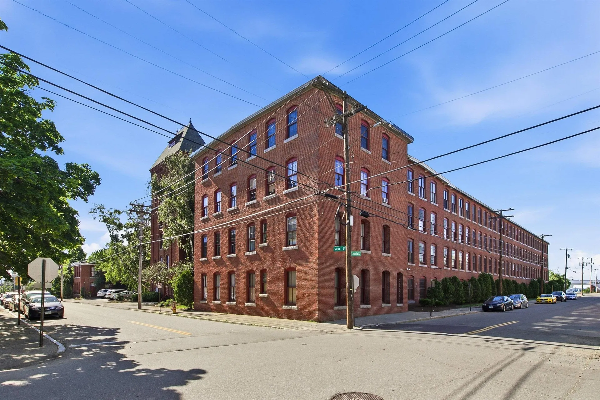 470 Silver Street Manchester NH 03103