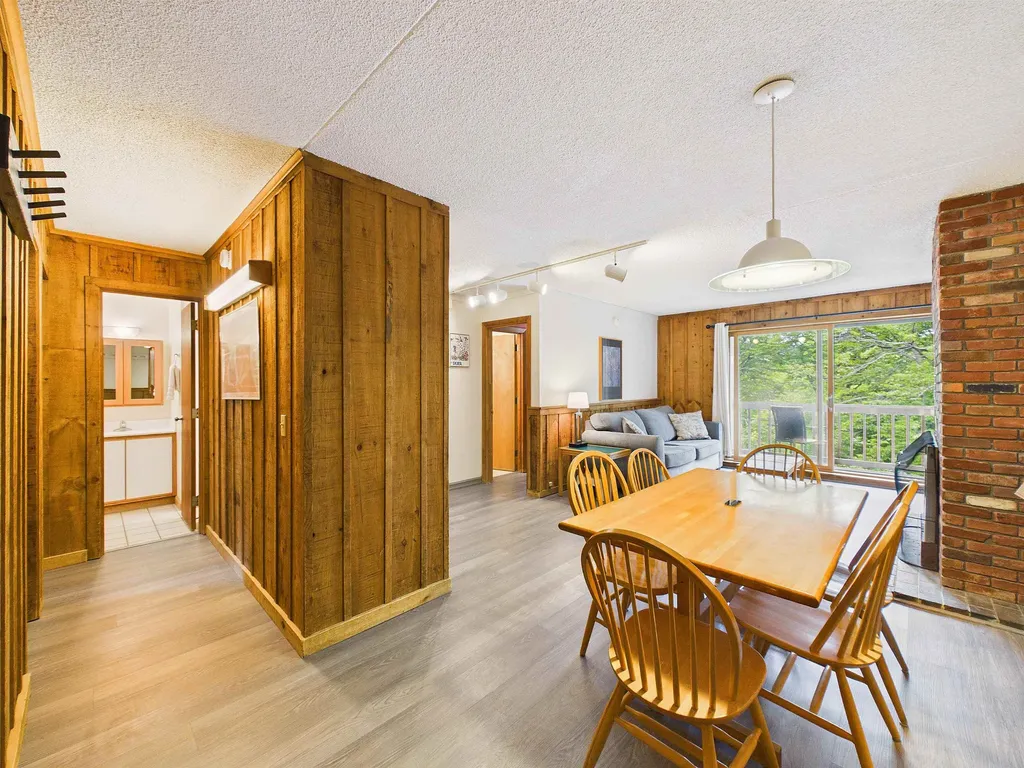 697 East Mountain Road Killington VT 05751