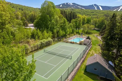 697 East Mountain Road Killington VT 05751