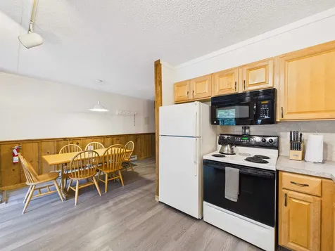 697 East Mountain Road Killington VT 05751