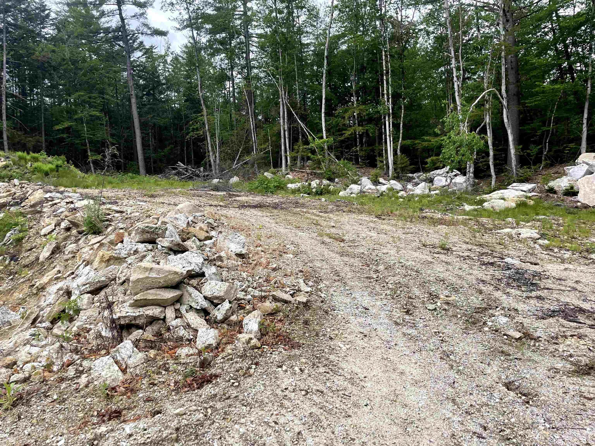 40 Hominy Pot Road Sutton NH 03221