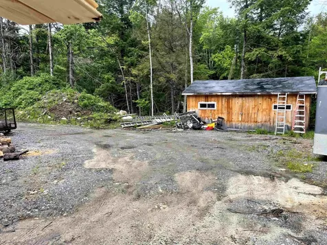 40 Hominy Pot Road Sutton NH 03221