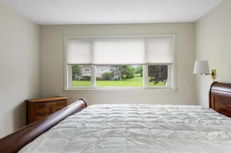 49 Hilltop Place New London NH 03257