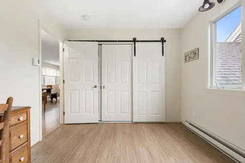 49 Hilltop Place New London NH 03257