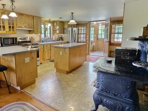 104 Newbury Road Sutton NH 03221