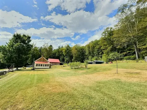 104 Newbury Road Sutton NH 03221
