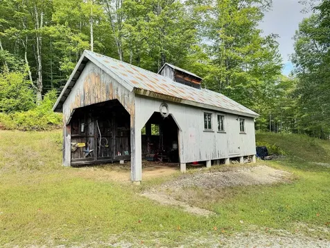 104 Newbury Road Sutton NH 03221