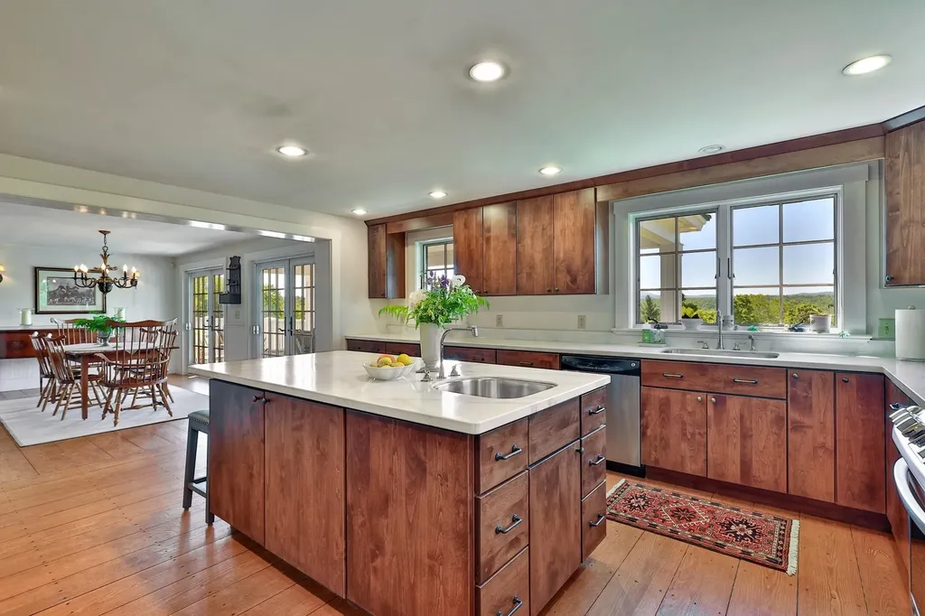 514 Robinson Road Shrewsbury VT 05738