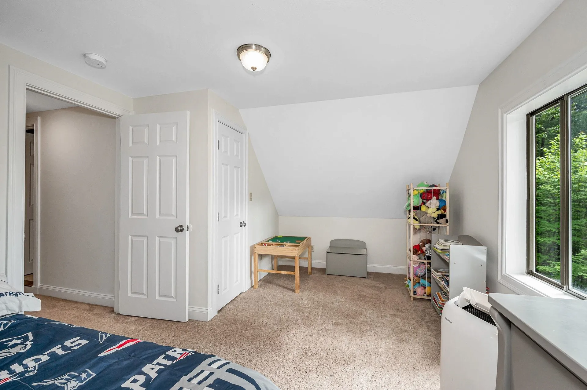 32 Honor Roll Road Pelham NH 03076