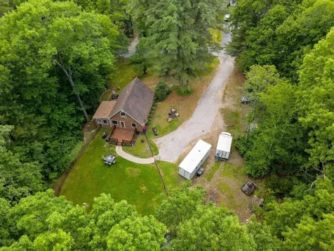 32 Honor Roll Road Pelham NH 03076